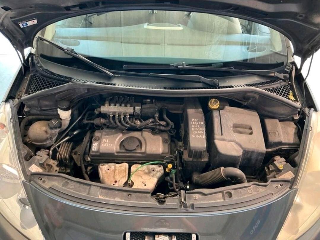 Peugeot 207 1.4 GPL anche Neopatentati