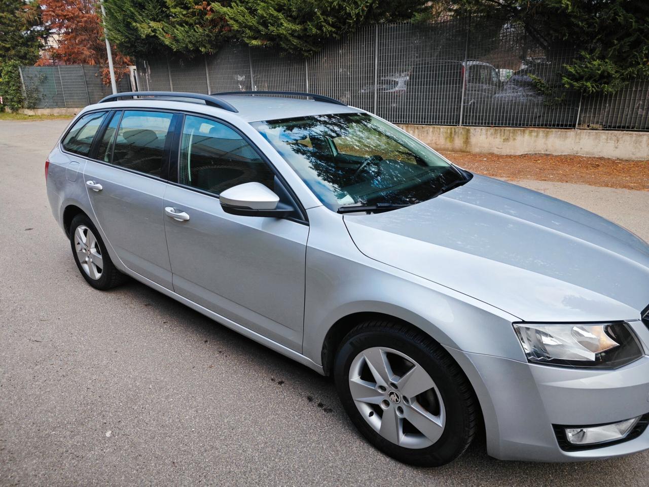 Skoda Octavia 2.0 TDI CR Wagon Elegance