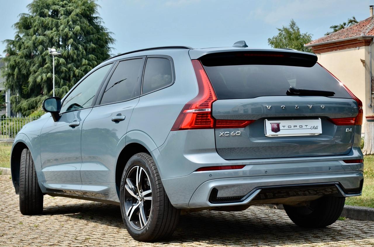 VOLVO XC60 2.0 B4 R-DESIGN 197cv AUTO, UNICOPROPRIETARIO, SERVICE UFF VOLVO, UFF ITALIANA, EURO 6D, FARI LED, NAVI, RETROCAMERA, PERMUTE
