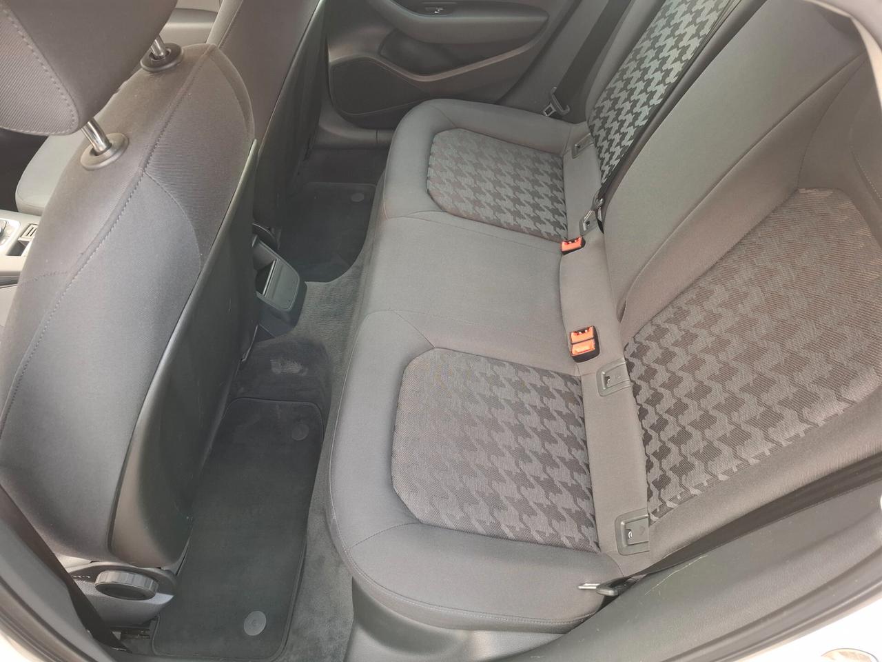 Audi A3 1.6 TDI clean diesel Ambition