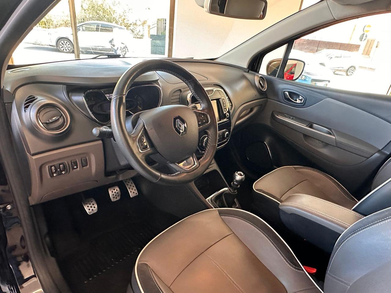 Renault Captur dCi 8V 110 CV Start&Stop Energy Iconic