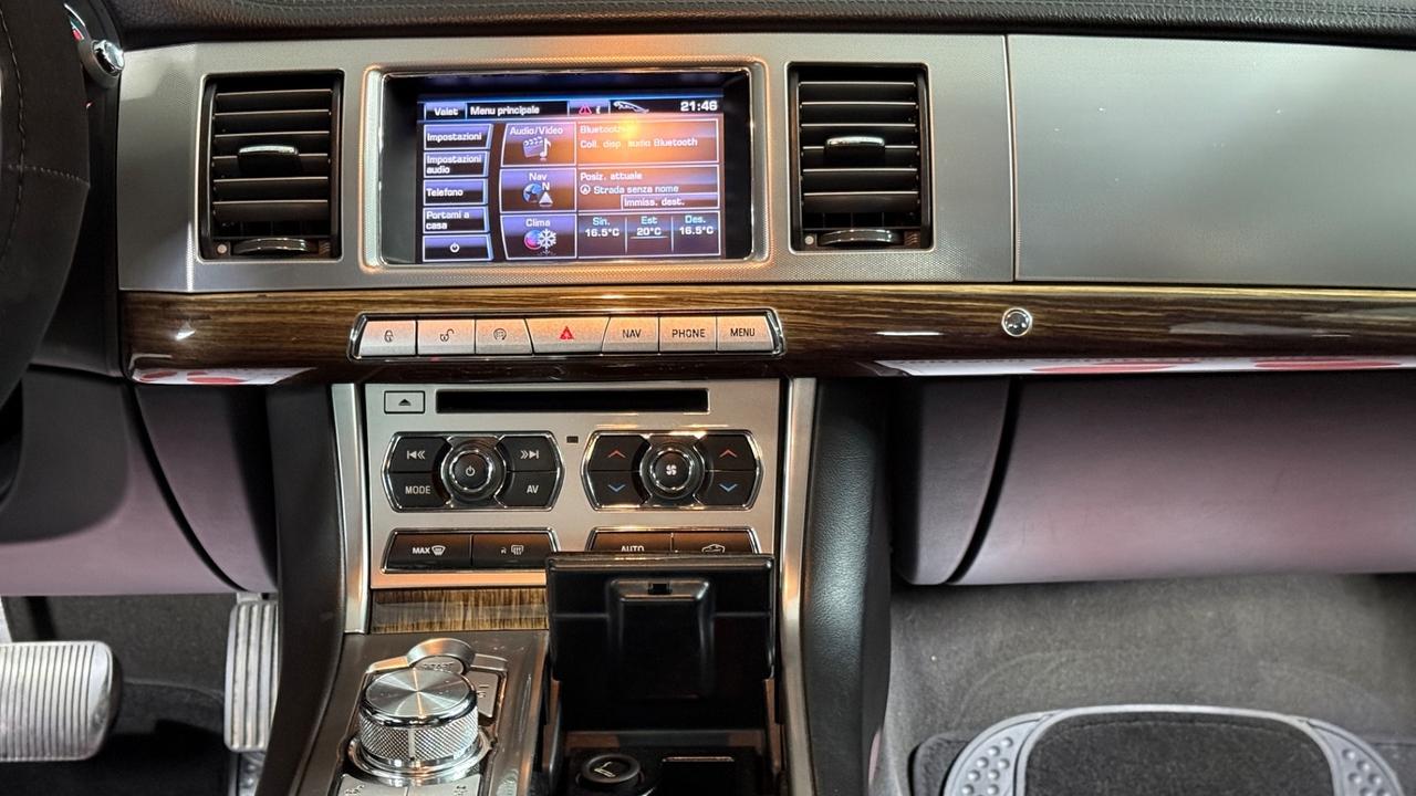Jaguar XF 2.2 D 200 CV Premium Luxury
