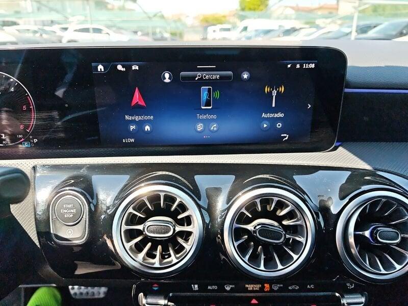 Mercedes-Benz Classe A A 180 d AMG Line Advanced Plus Digital Edition