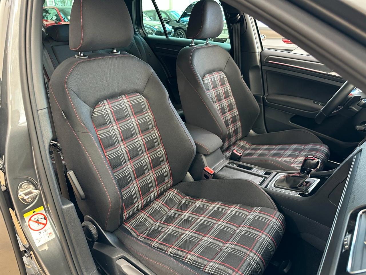 Volkswagen Golf 5 Porte 2.0 tsi Gti Performance 245cv DSG-Dynaudio-Carplay