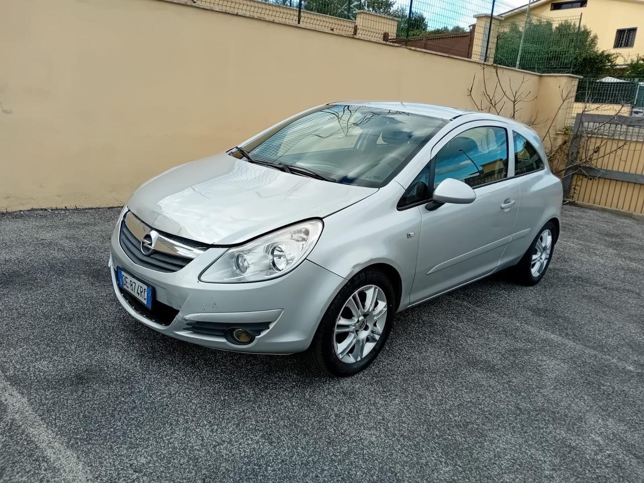 Opel Corsa 1.2 3 porte Easytronic Enjoy