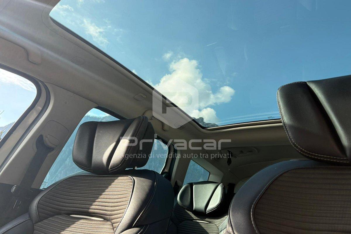 RENAULT Grand Scénic dCi 160 CV EDC Energy Initiale Paris