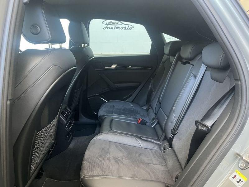 Audi Q5 Q5 40 TDI 204 CV quattro S tronic S line TUA DA 489,00 AL MESE