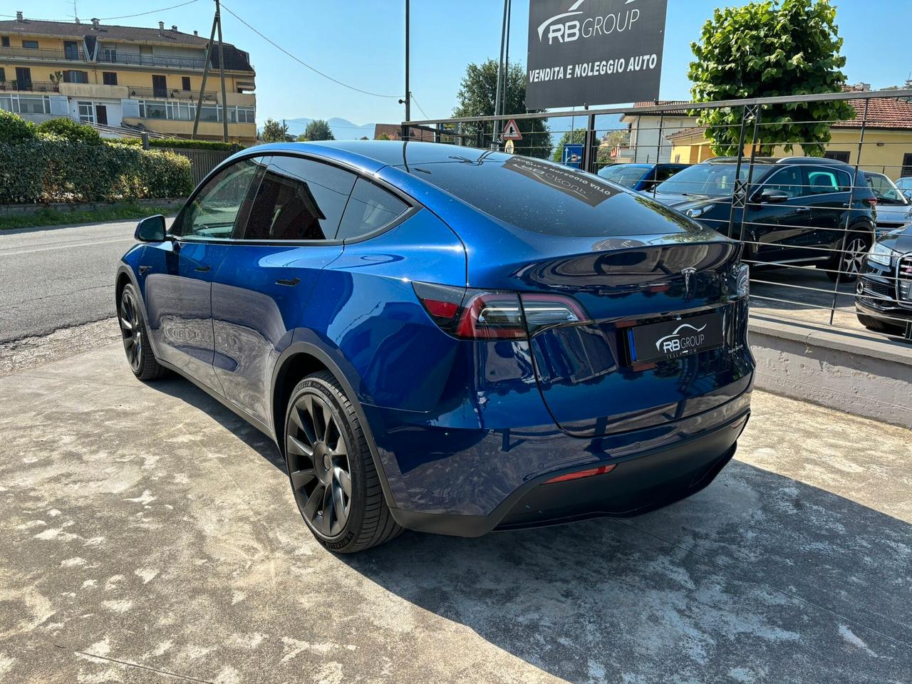 Tesla Model Y Model Y Long Range AWD