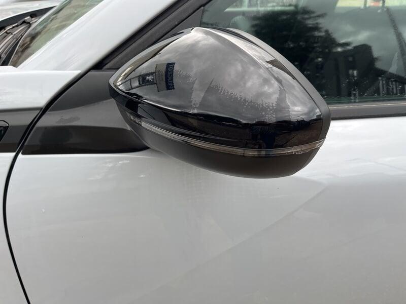 Peugeot 2008 2008 PureTech 100 S&S Style