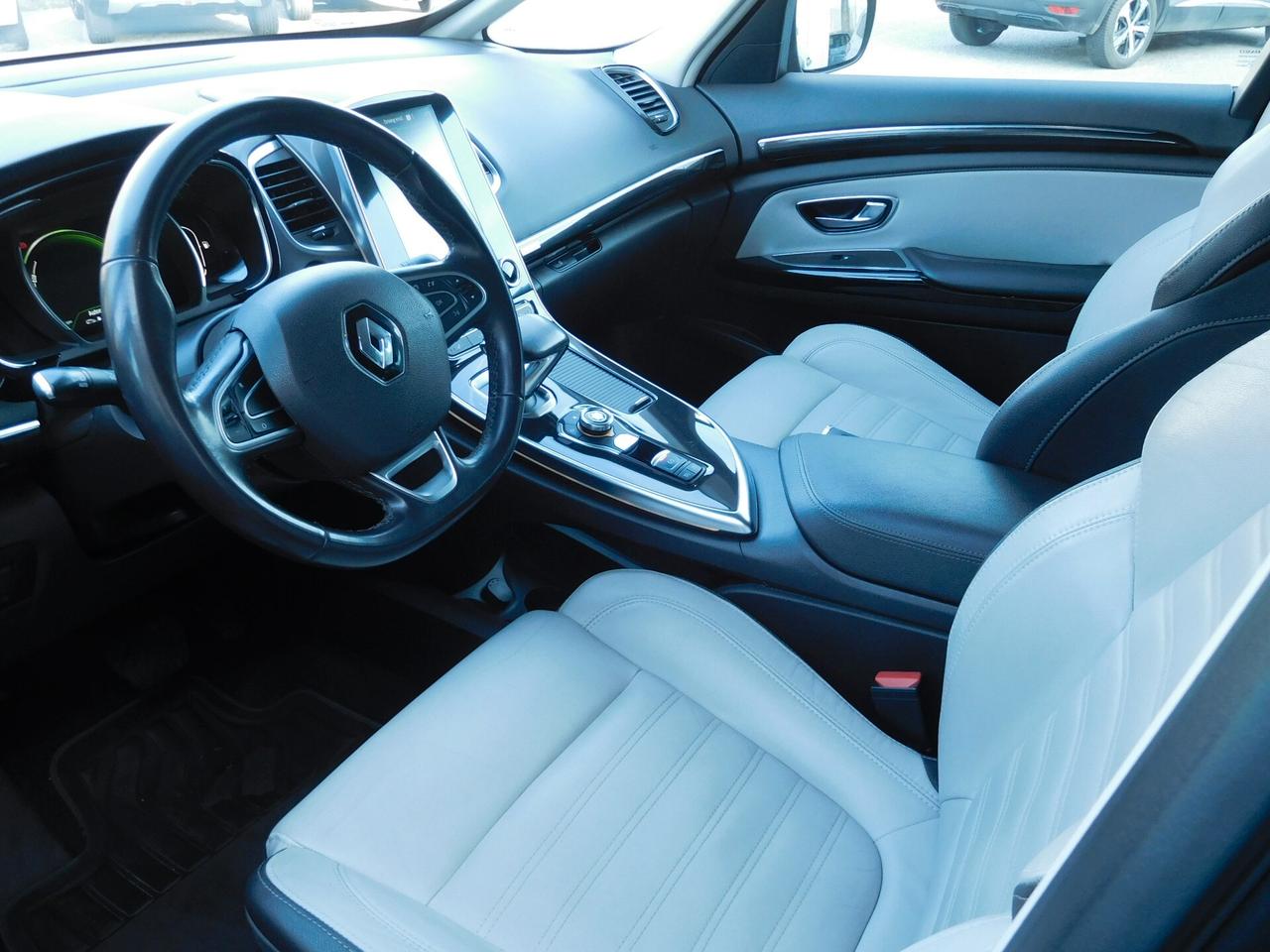 Renault Espace dCi 160CV EDC Energy Executive 4Control