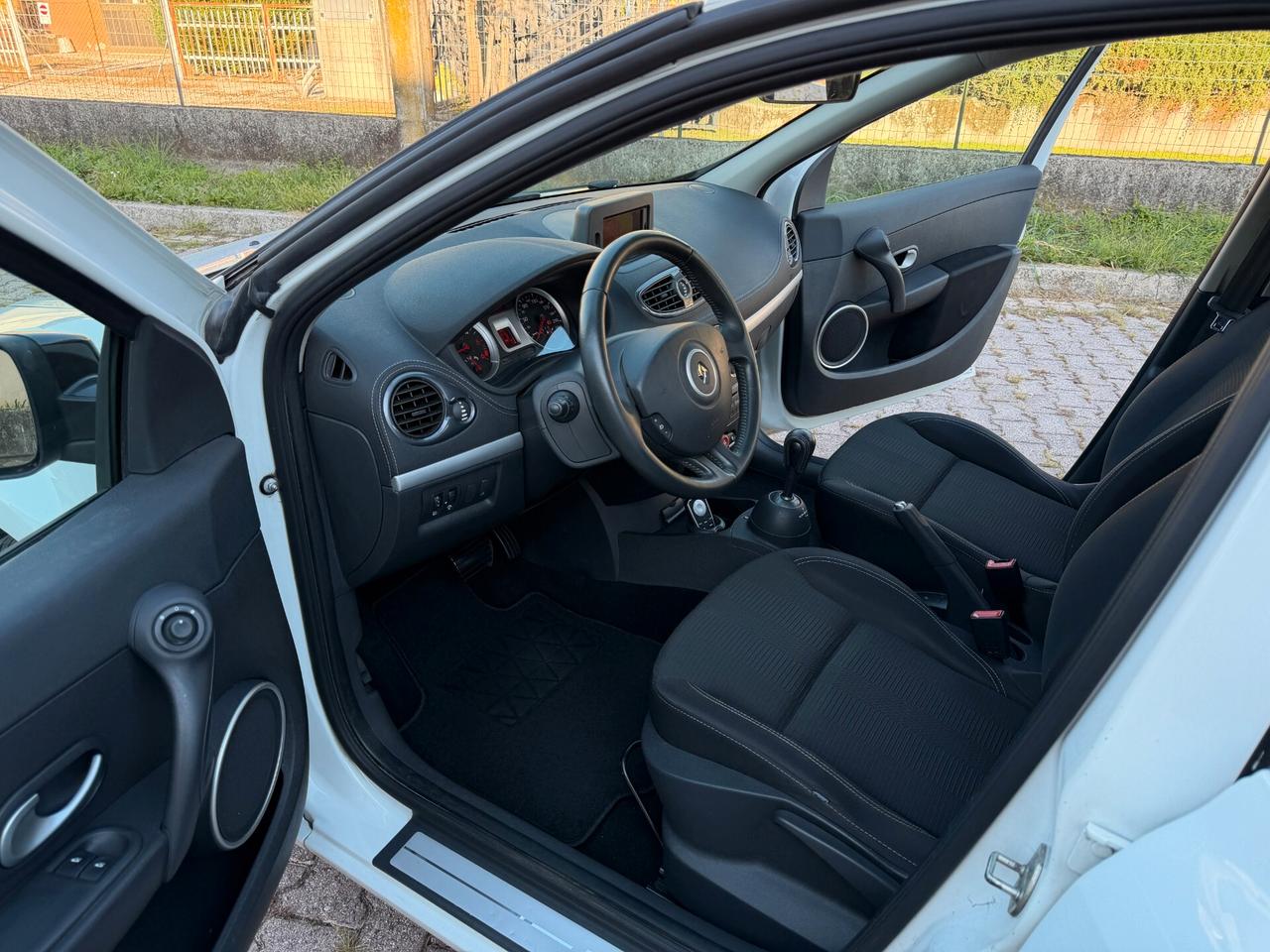 Renault Clio 1.5 dCi Automatica 20th Anniversario