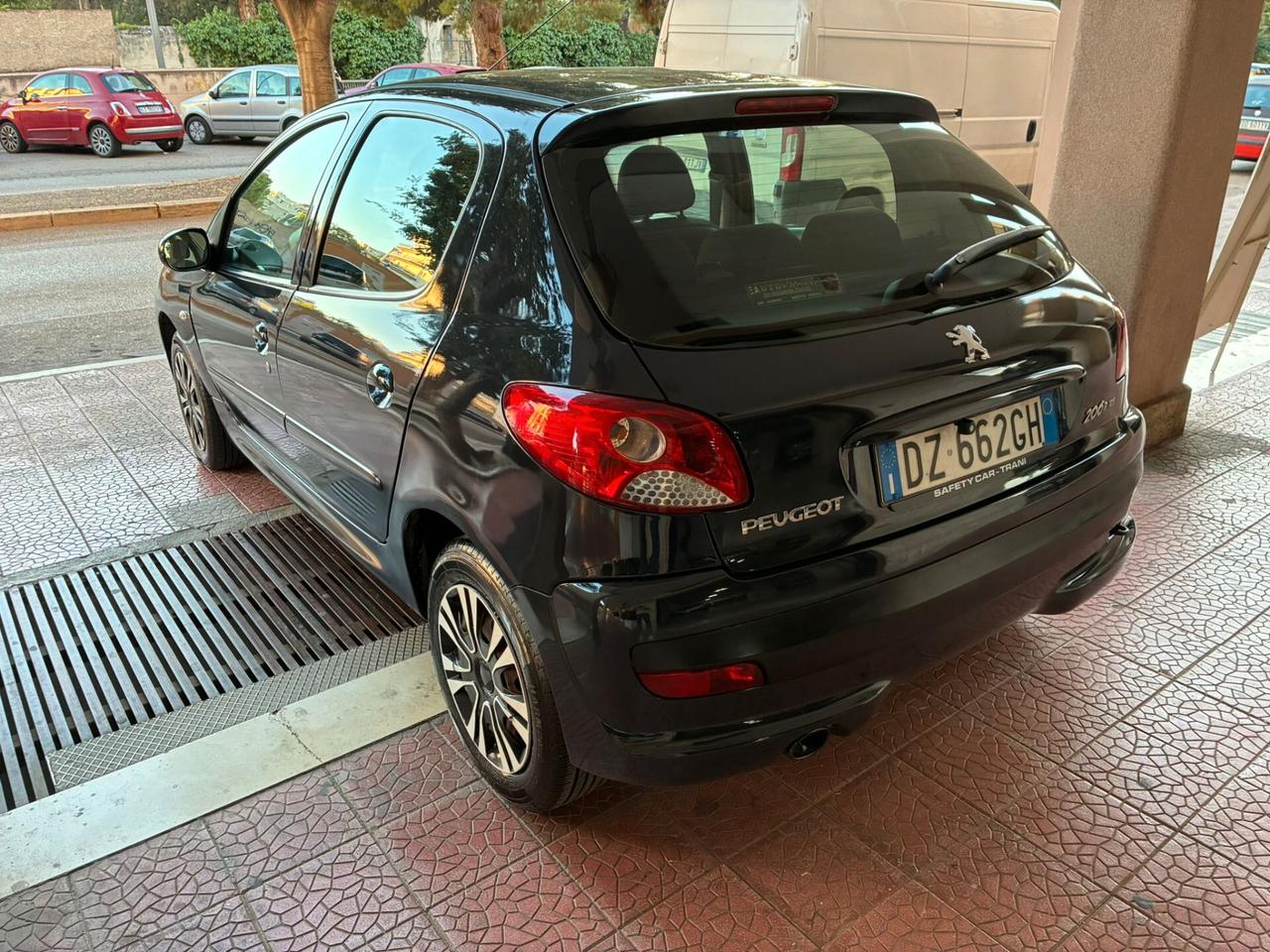 Peugeot 206 Plus 1.4HDi 5p. perfetta-09