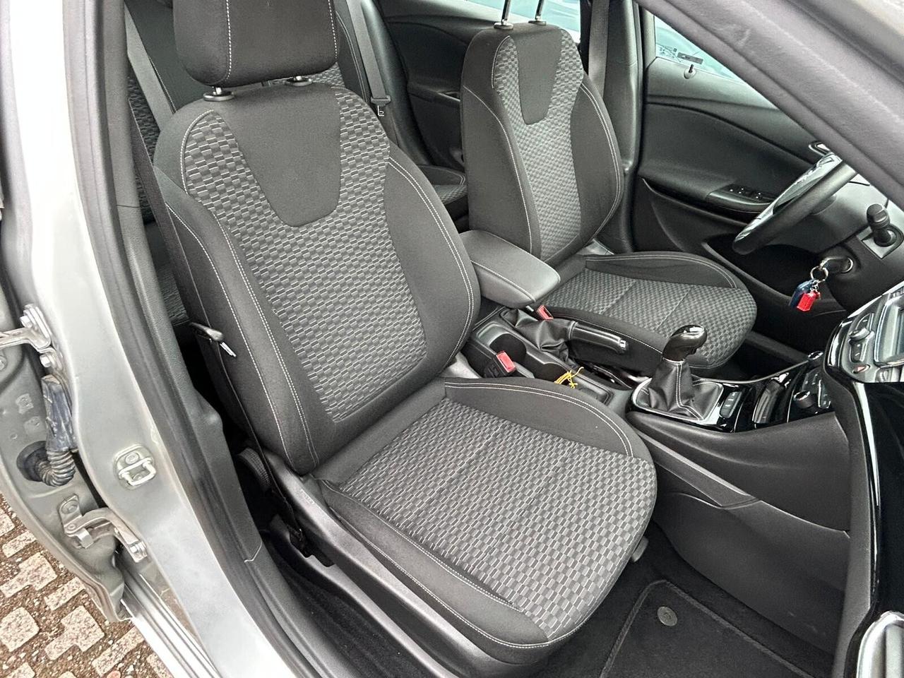 Opel Astra Sports Tourer 1.6 cdti - ANCHE PER NEOPATENTATI