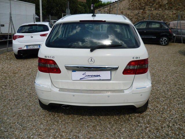 MERCEDES-BENZ B 180 CDI Executive