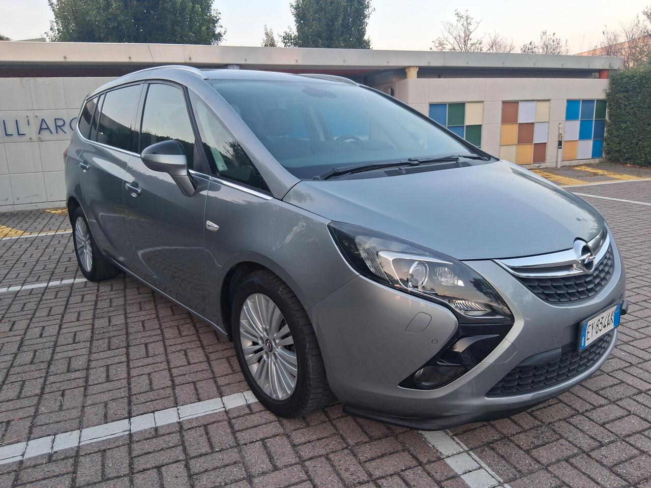 CELL 320 147 1147 WUATSAPP 3276540940 Opel Zafira Tourer 1.6 CDTi 120CV Start&Stop Cosmo