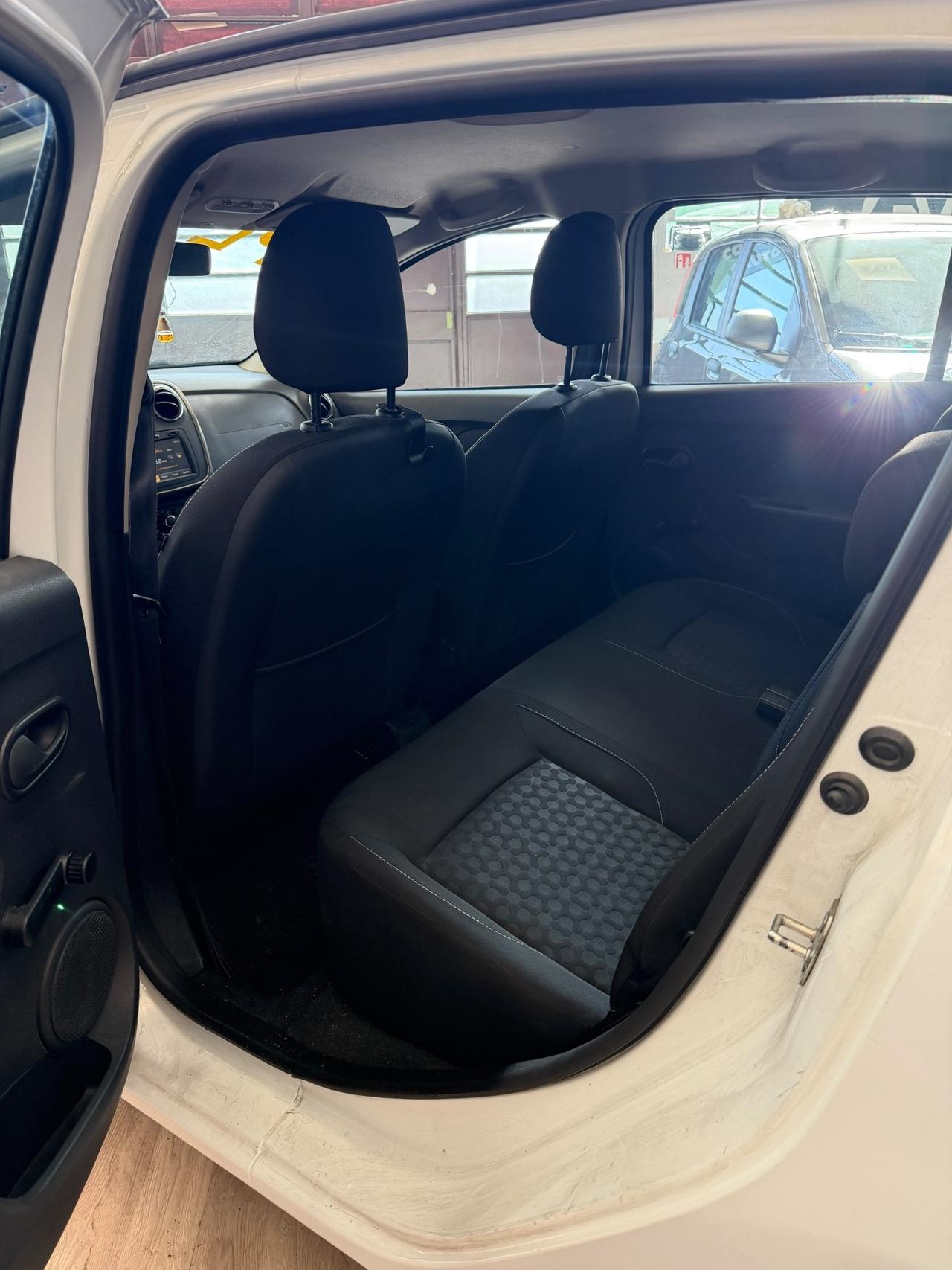 Dacia Sandero 1.2 GPL 75CV Lauréate