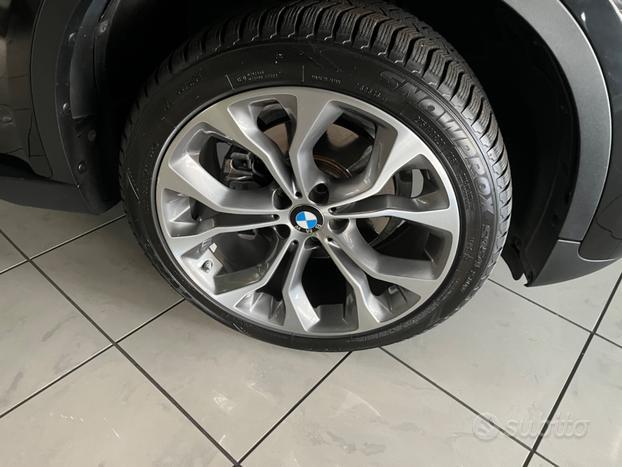 Bmw x6 (f16/86) - 2015