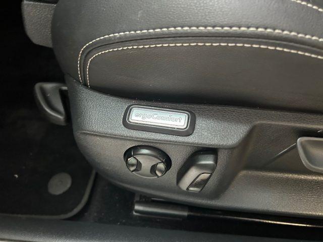 VOLKSWAGEN Passat Variant 2.0 TDI SCR 190 CV 4MOTION DSG Executive BMT