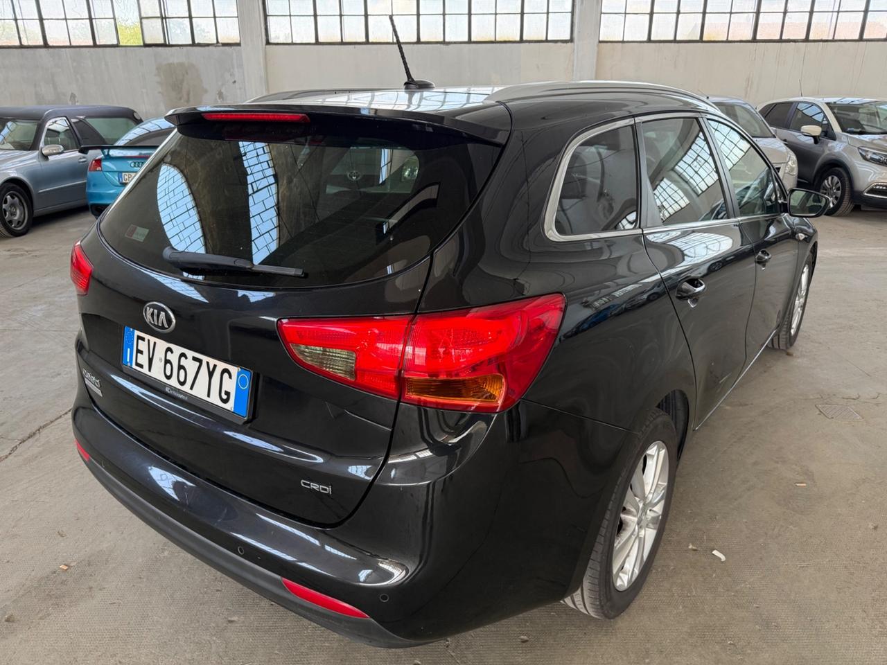 Kia Ceed cee'd 1.6 CRDi 110 CV SUPER PREZZO!!!