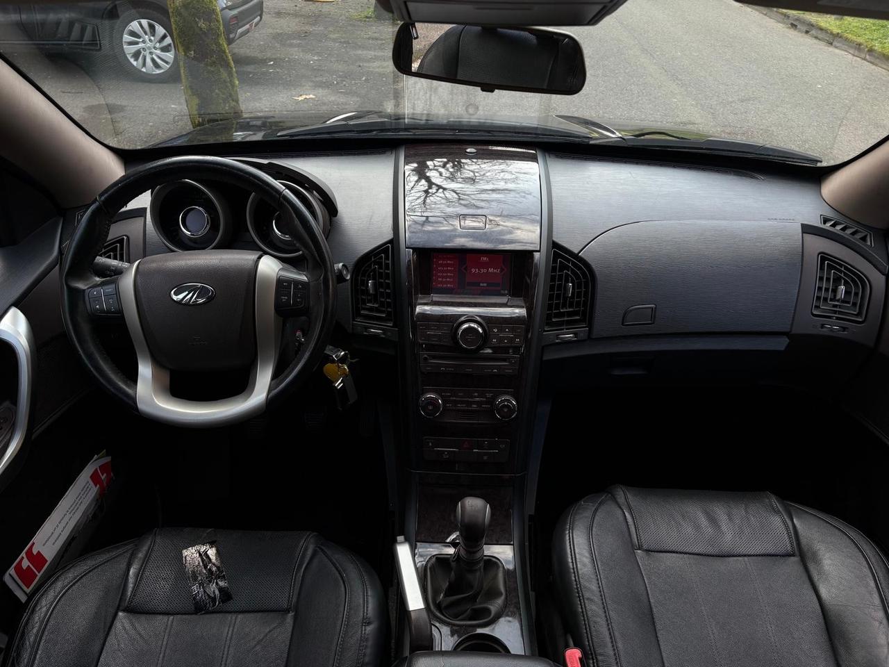 Mahindra XUV500 2.2 16V AWD W6 7 POSTI