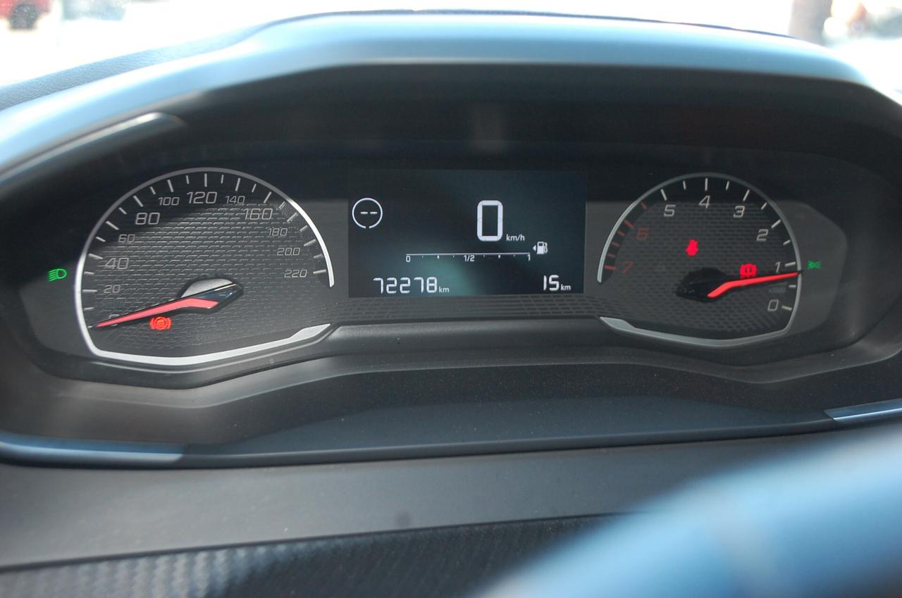 Peugeot 2008 1.5 Hdi 110 CV Allure Uff Italy Lega Sensori Led