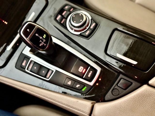 BMW 525 d XDRIVE *SEQUENZIALE AL VOLANTE,NAVI,XENO,PELLE