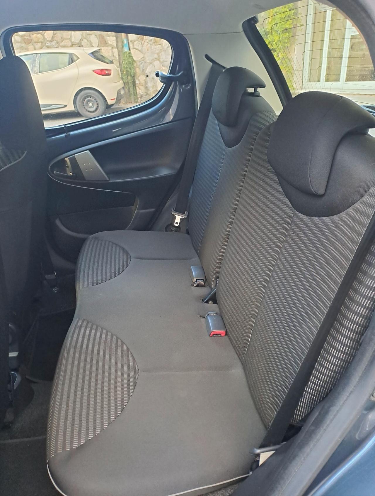 Peugeot 107 1.0 68CV 5p. Access