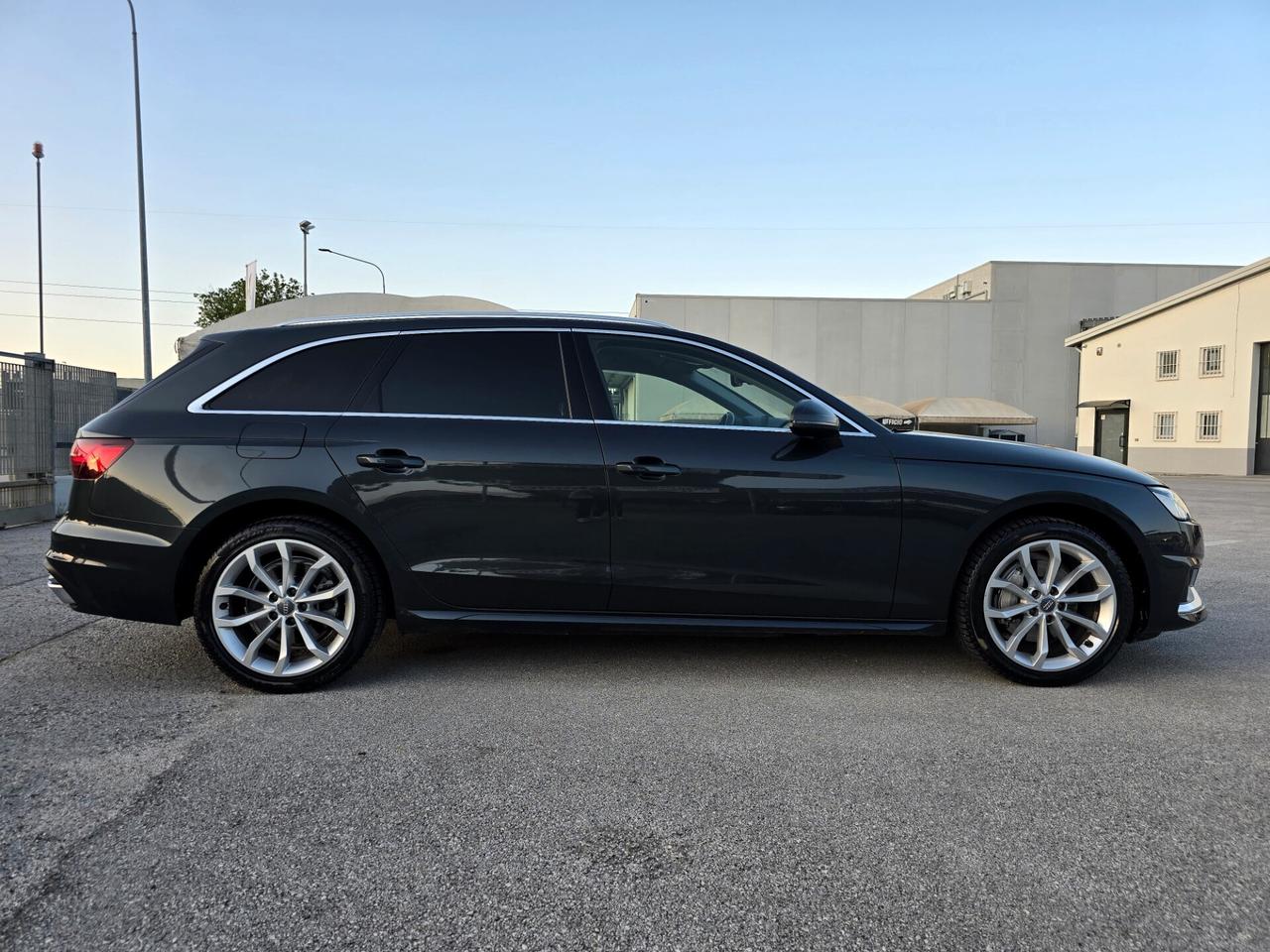 Audi A4 Avant 40 2.0 tdi Business Advanced quattro 190cv s-tronic
