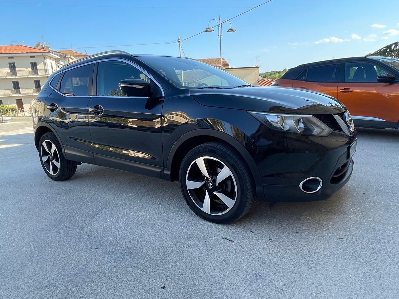 OCCASIONE: Nissan Qashqai 1.6 dCi 2WD full optional solo da QUALITYCARS PESCARA