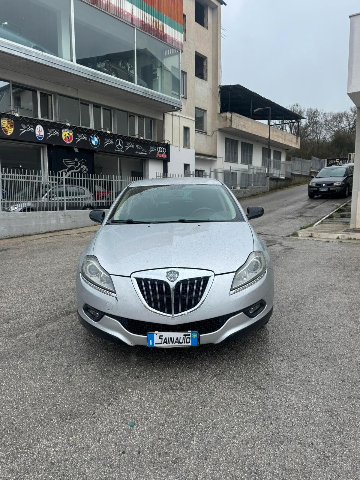 Lancia Delta 1.6 MJT DPF Platino GARANZIA