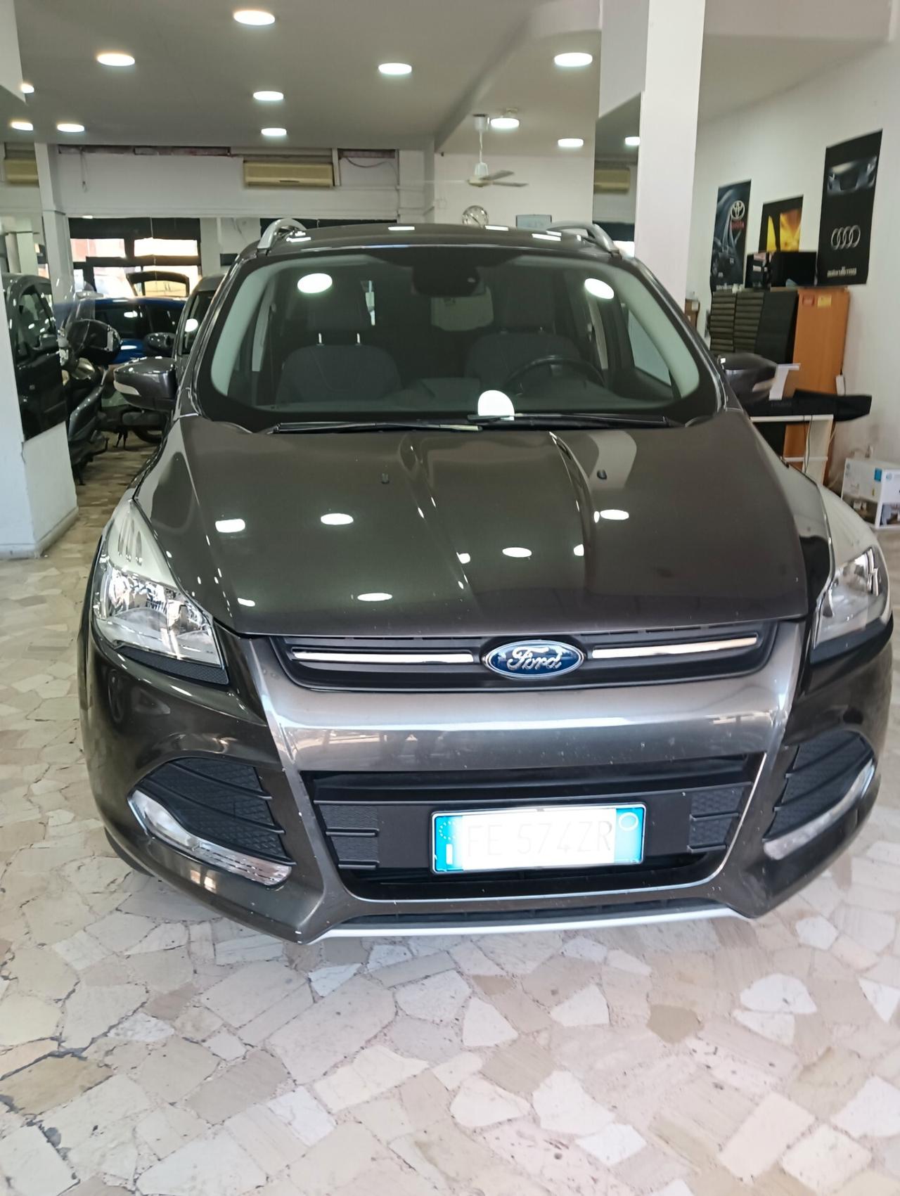 Ford Kuga 1.5 TDCI 120 CV S&S 2WD Titanium