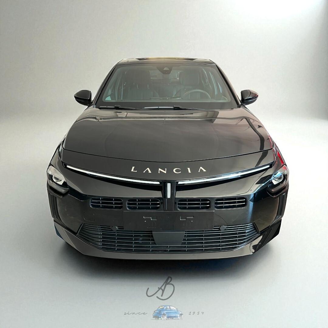 Lancia Ypsilon Hybrid e-DCT