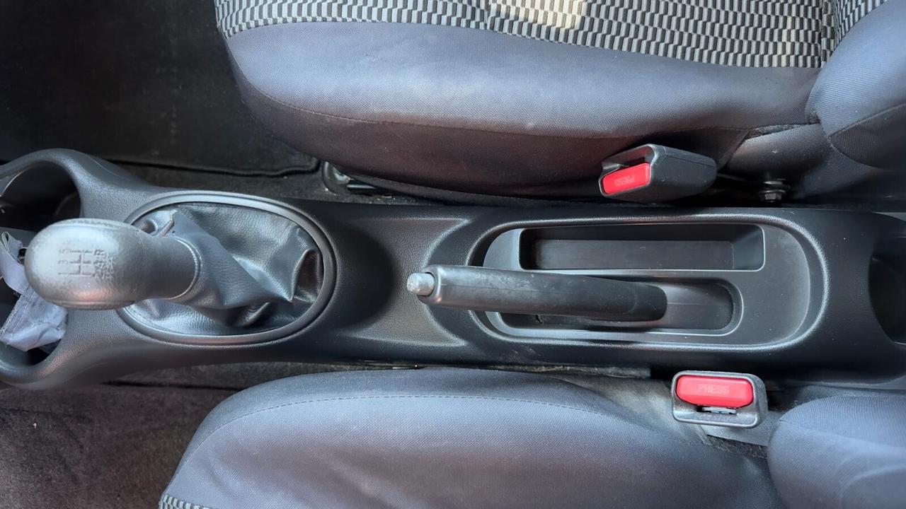Nissan Micra 1.2 12V 5 porte GPL 2015 NEOPATENT leggi testo