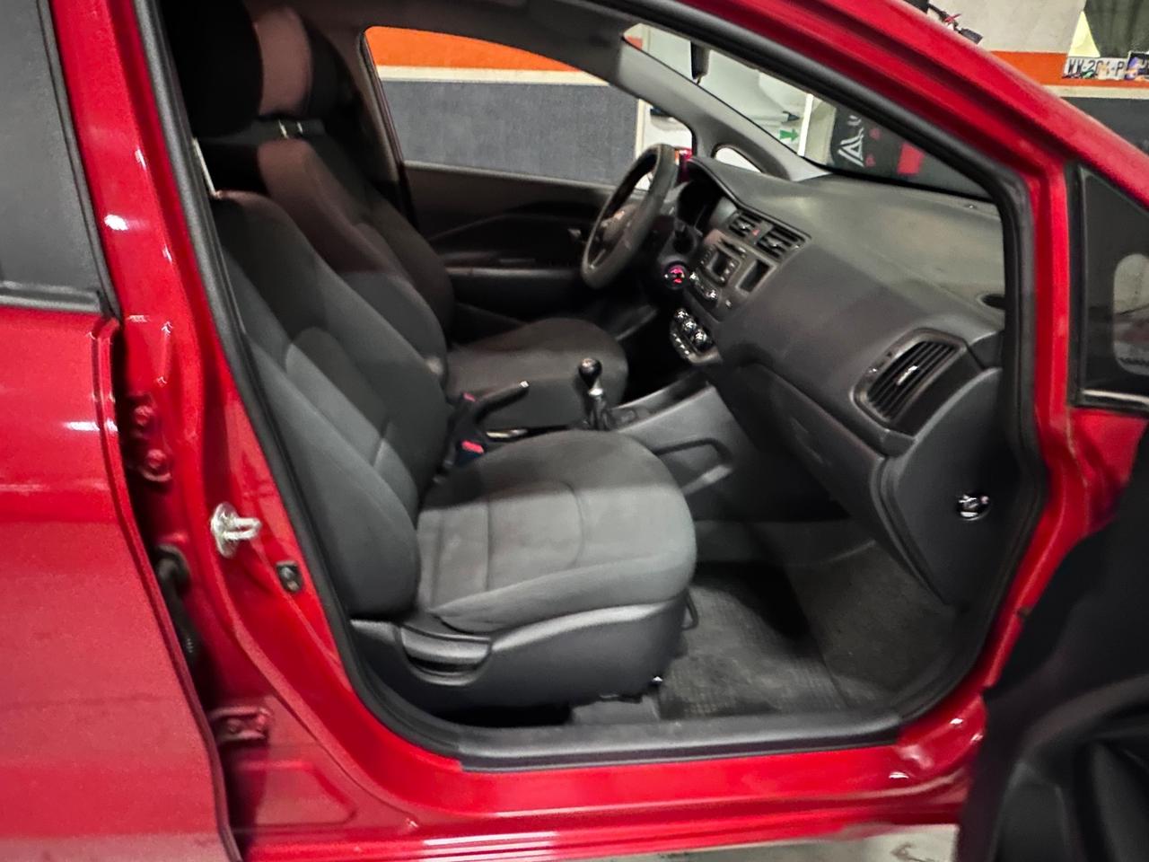 Kia Rio 1.2 CVVT 5p. EX