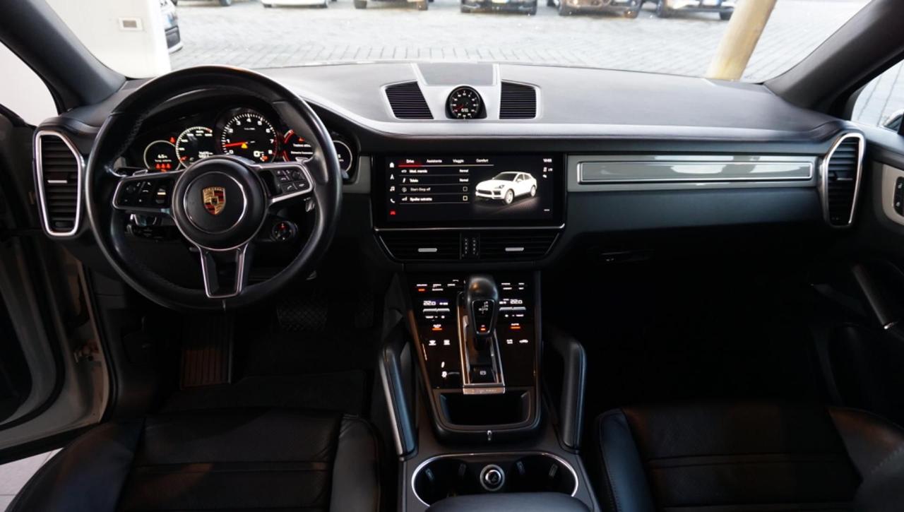 Porsche Cayenne Coupé 3.0 V6