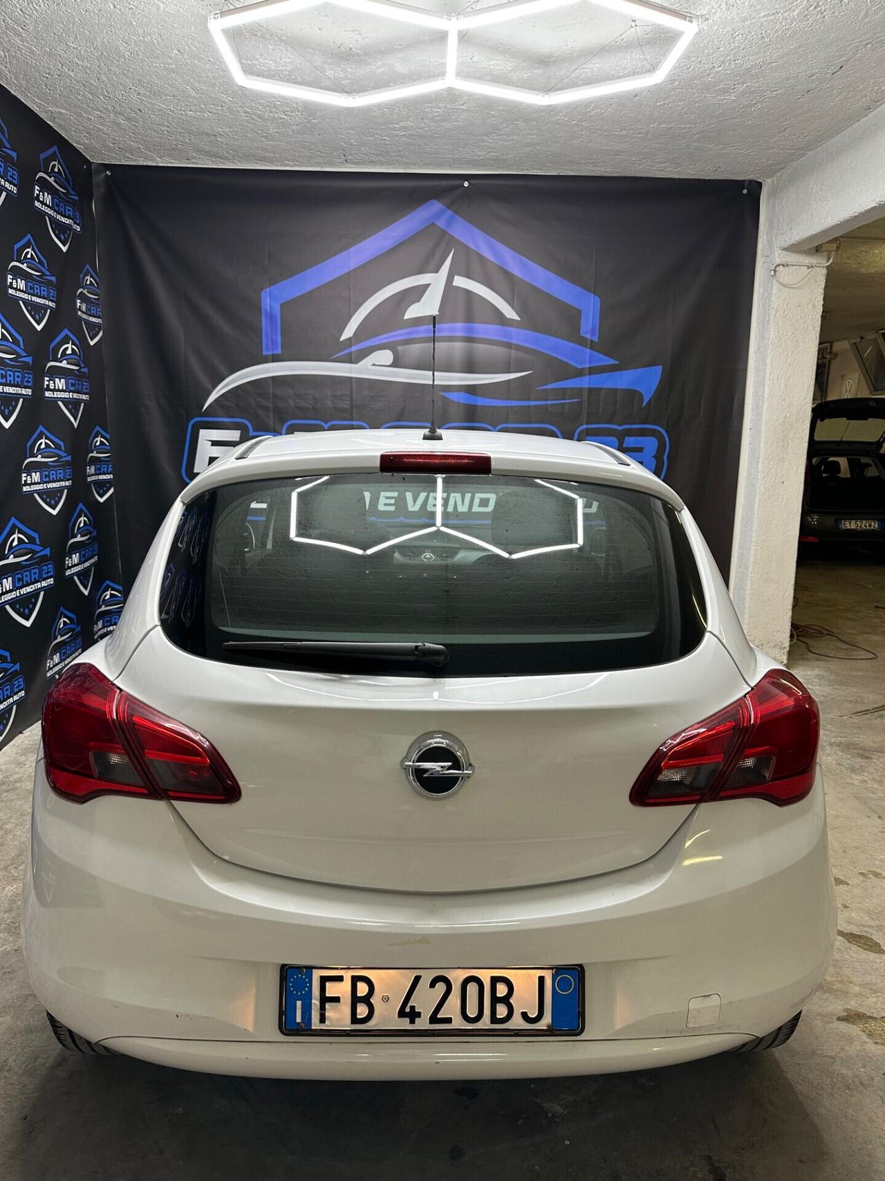 Opel Corsa GPL casa madre EURO 6