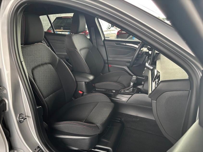 Ford Focus 1.0 EcoBoost Hybrid 125 CV Powershift SW ST-Line 23.000km