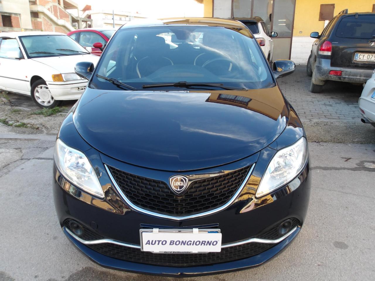 Lancia Ypsilon 5 Porte Ypsilon 1.2 Elefantino Blur 69cv