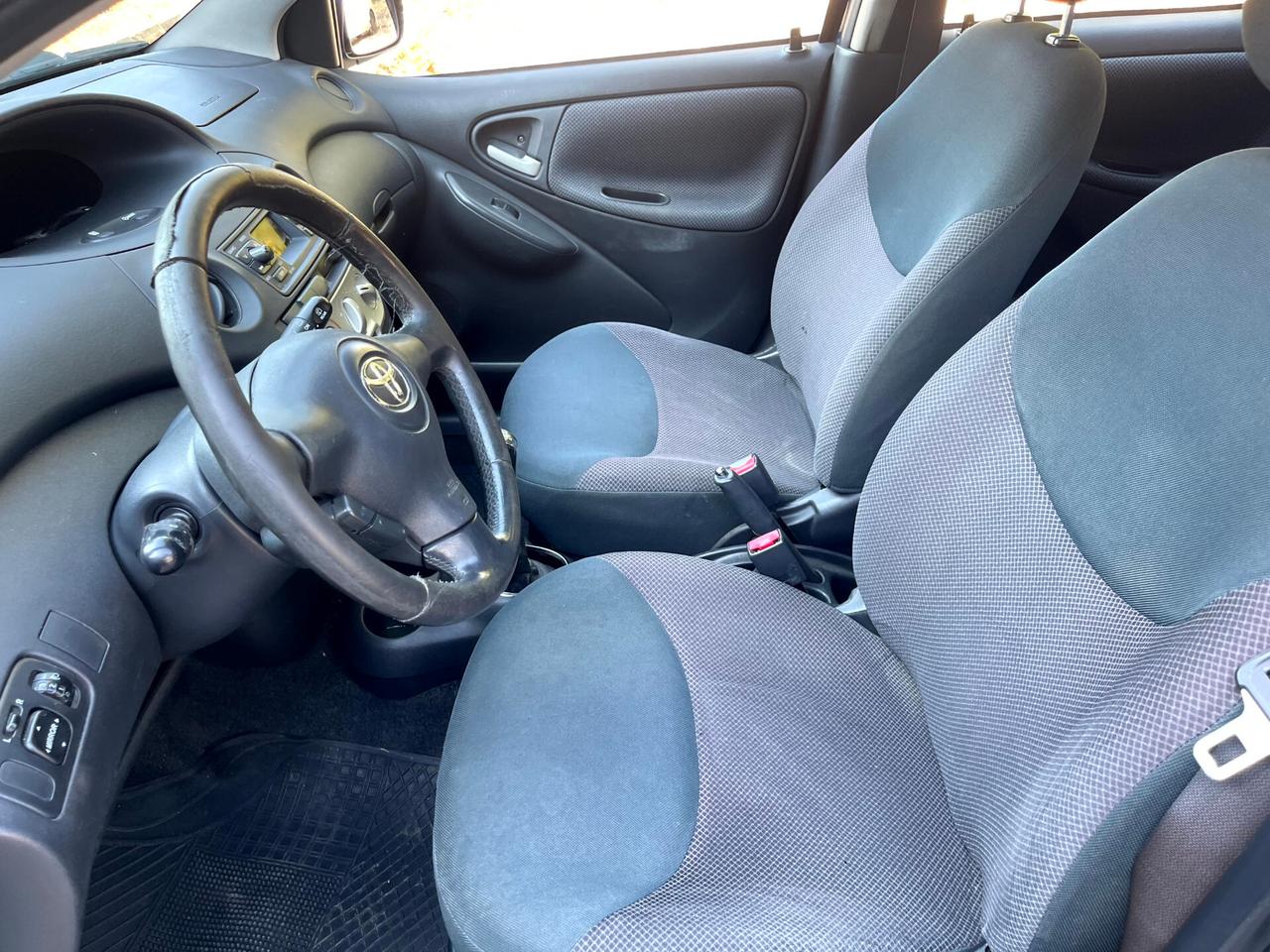Toyota Yaris Verso 1.4 Tdi D-4D cat Sol '03