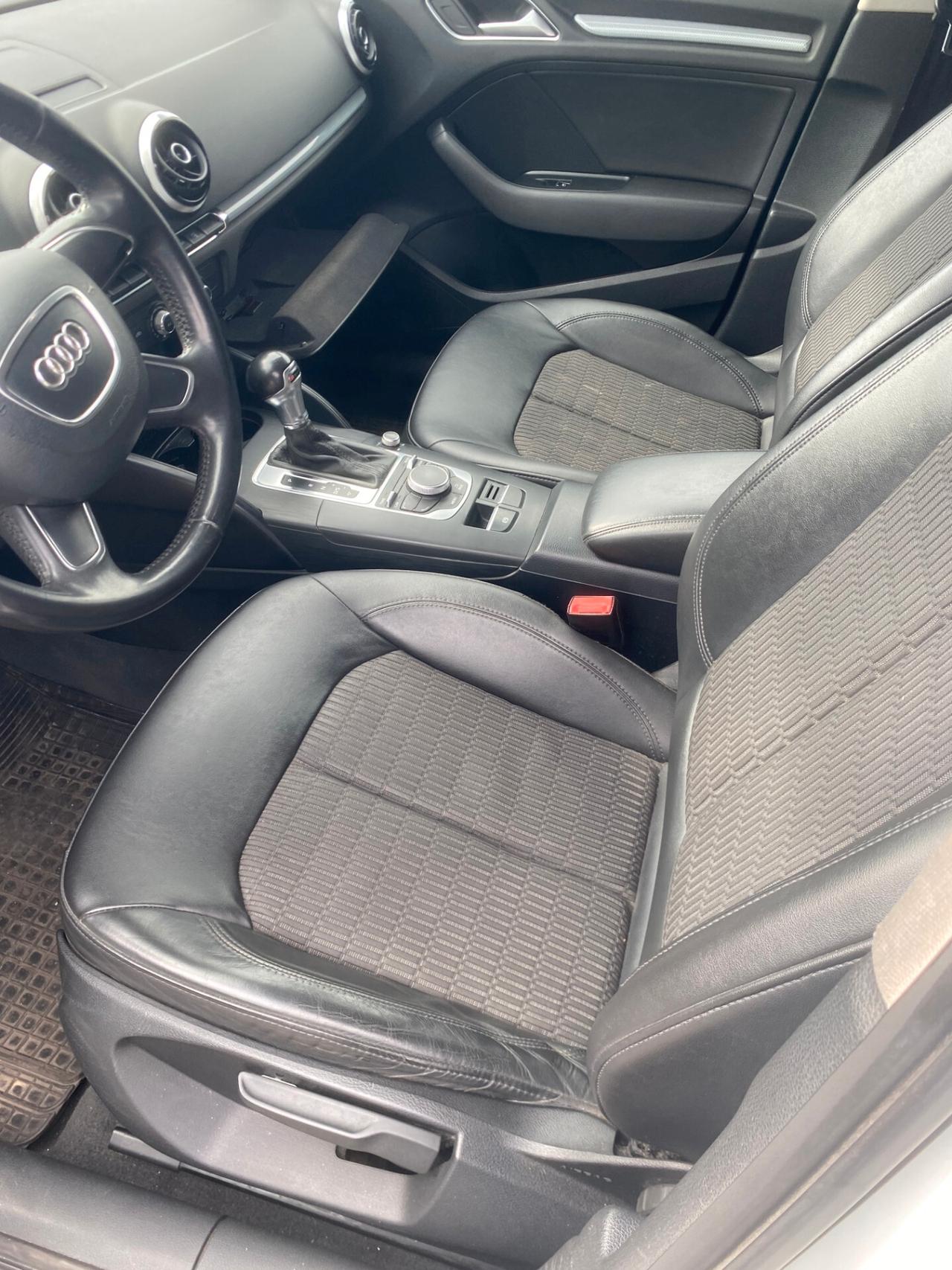 Audi A3 SPB 1.6 TDI ultra Attraction