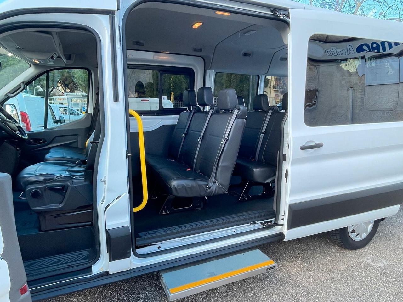 FORD TRANSIT KOMBI 9 POSTI TRASPORTO DISABILI 2021
