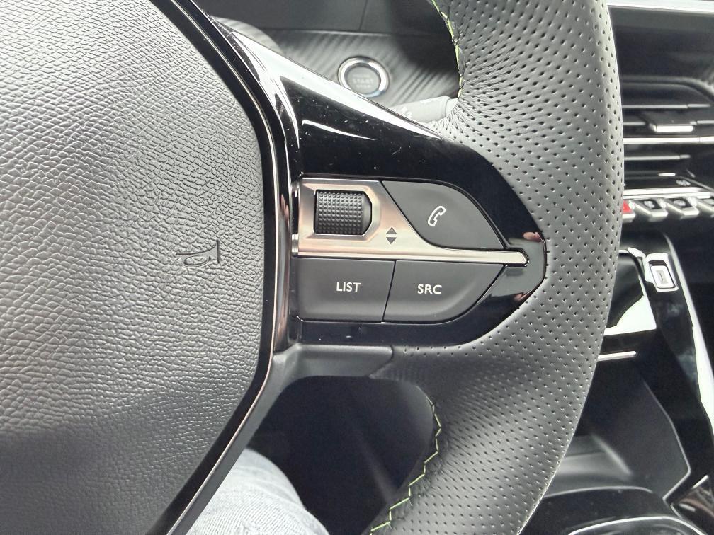 Peugeot 2008 2008 1.2 hybrid GT 145cv e-dcs6