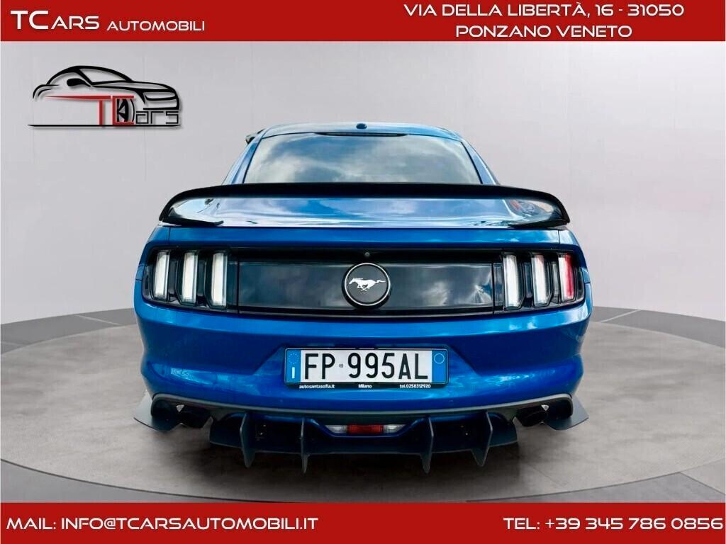FORD MUSTANG 2.3 - NOLEGGIO GIORNALIERO