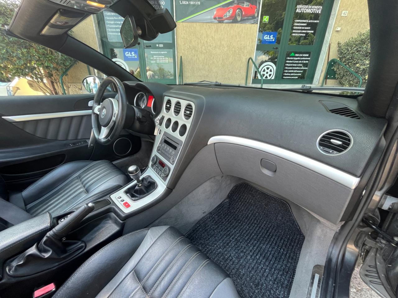 Alfa Romeo Spider 2.4 JTDM 200CV