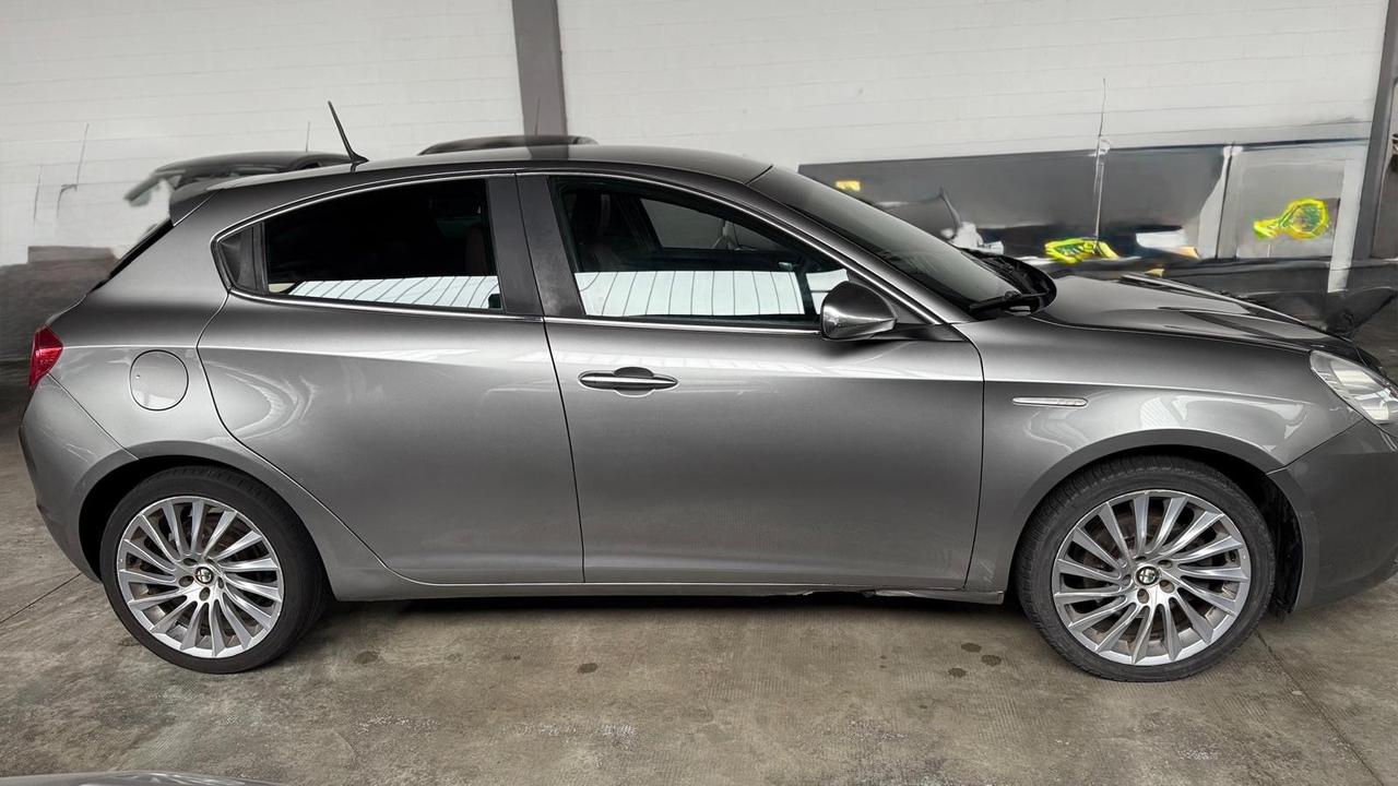 Alfa Romeo Giulietta 2.0 JTDm-2 170 CV TCT Exclusive