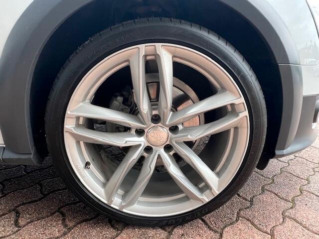 Audi A4 allroad 2.0 tdi 177cv Quattro s-tronic, 20", Xenon, Navi