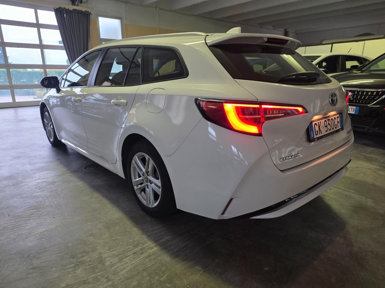 Toyota Corolla 1.8 Hybrid AUTOCARRO N1 4 POSTI +IVA