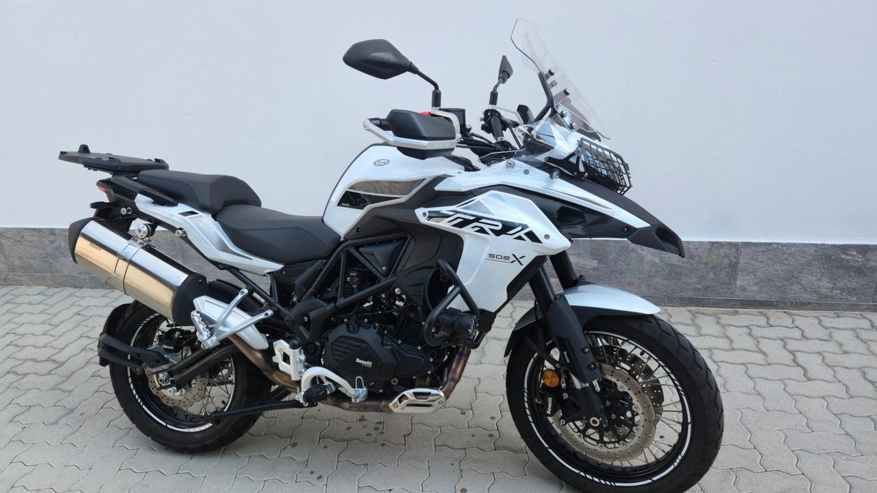 Benelli TRK 502 X ABS