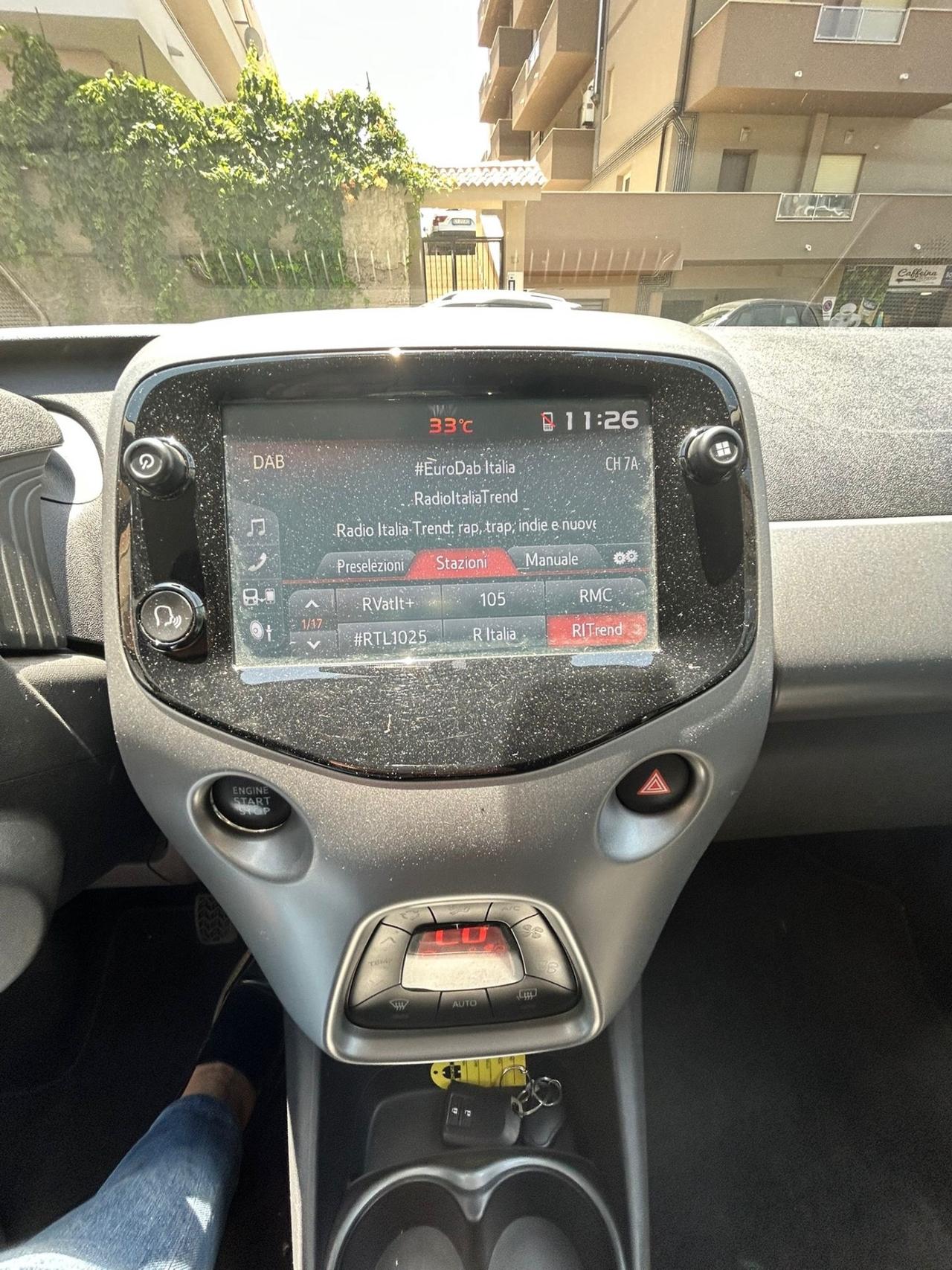 Toyota Aygo Connect 1.0 VVT-i 72 CV 5 porte x-cool MMT
