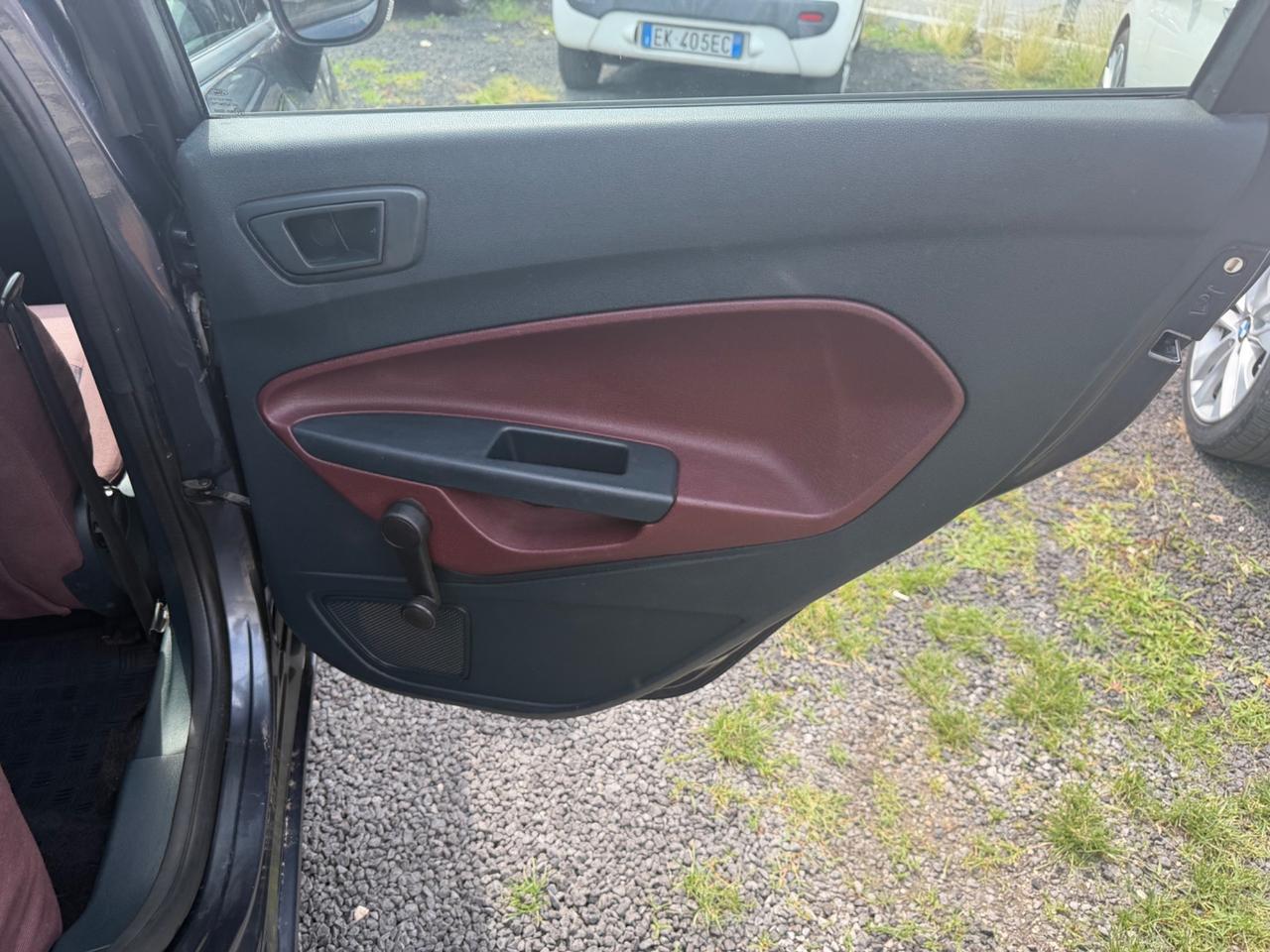 Ford Fiesta Ikon 1.4 TDCi 70CV 5 porte